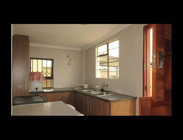 5 BEDROOM HOUSE FOR SALE IN MARAISBURG